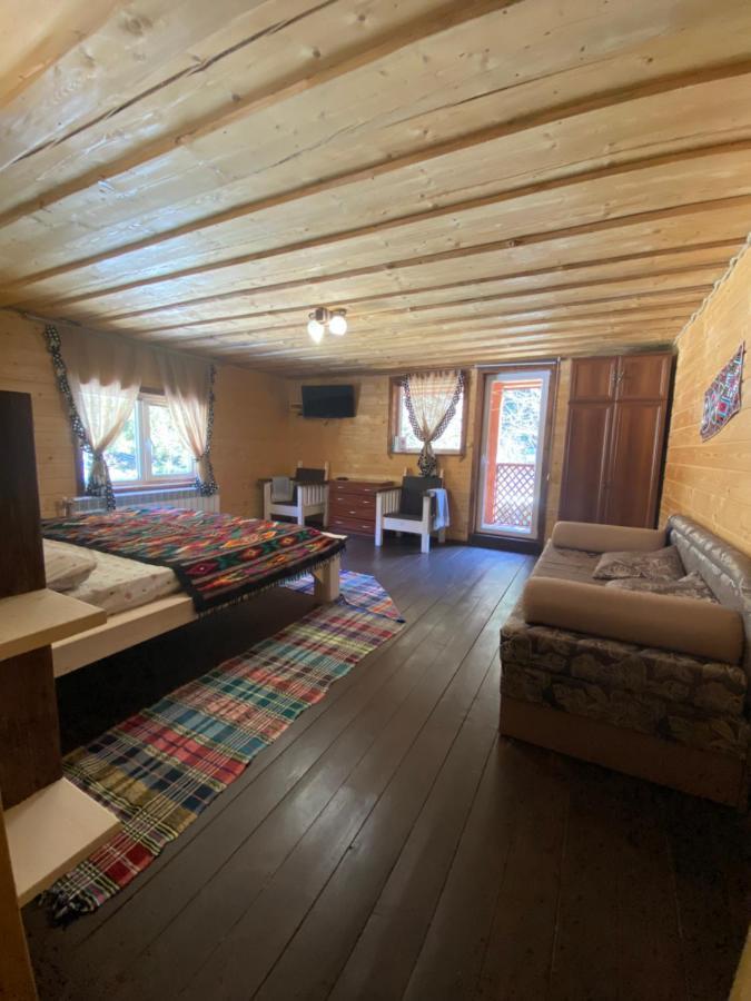 Сімейний Номер 1 Садиба У Ані Synevyrs'ka Polyana Exterior photo
